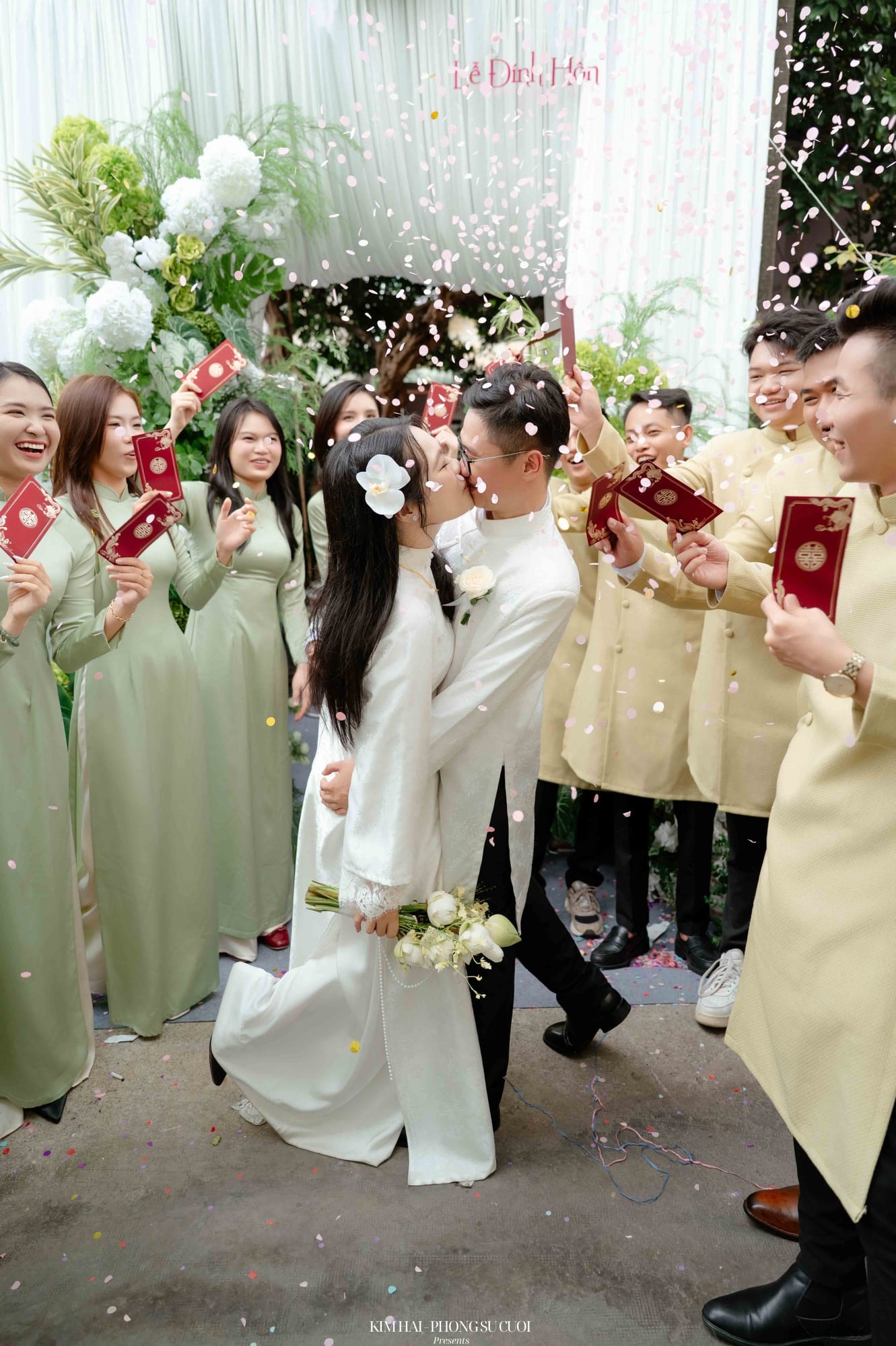 LỄ ĐÍNH HÔN - LÂM NHI & BẢO NHÂN